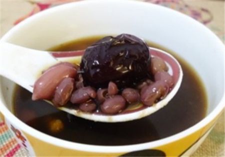 母乳分析仪分享两款产后妈妈需要的补血食谱